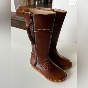 Elephantito leather girls boots new. Zip up side with tassels.  Size 11 toddler.